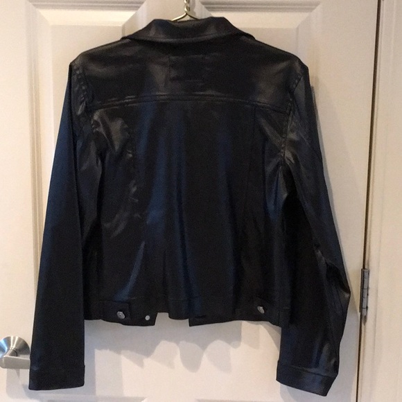 Jacket - Picture 4 of 4